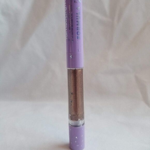 Formula Z Cosmetics I'm So Pretty Shadow Stick Duo in Shine On - Picture 9 of 10